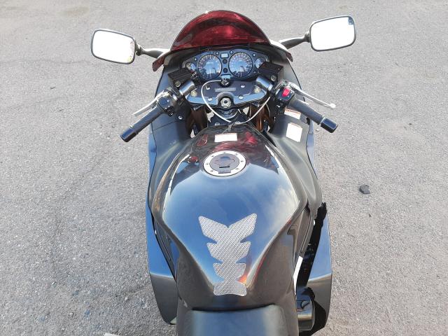 2005 SUZUKI GSX1300 RK JS1GW71AX52108726