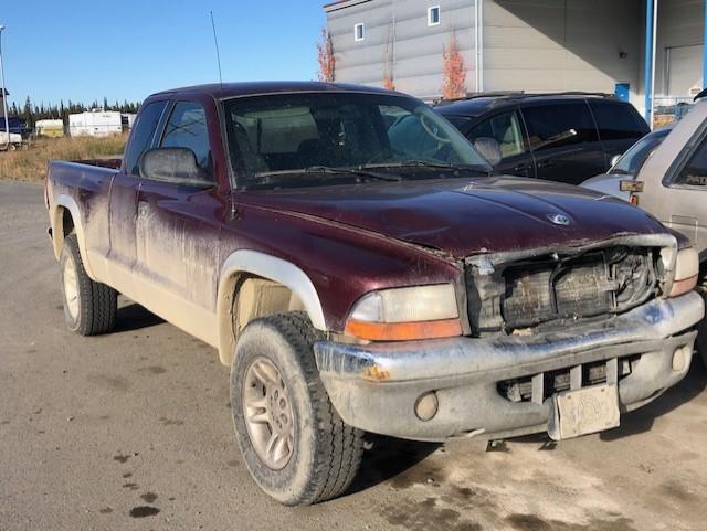 Salvage cars for sale from Copart Rocky View County, AB: 2001 Dodge Dakota