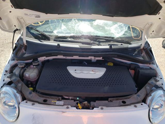 2016 FIAT 500 ELECTR 3C3CFFGE3GT211050