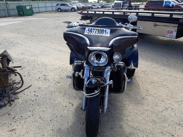 2011 HARLEY-DAVIDSON FLHTCUTG 1HD1MAM33BB850519