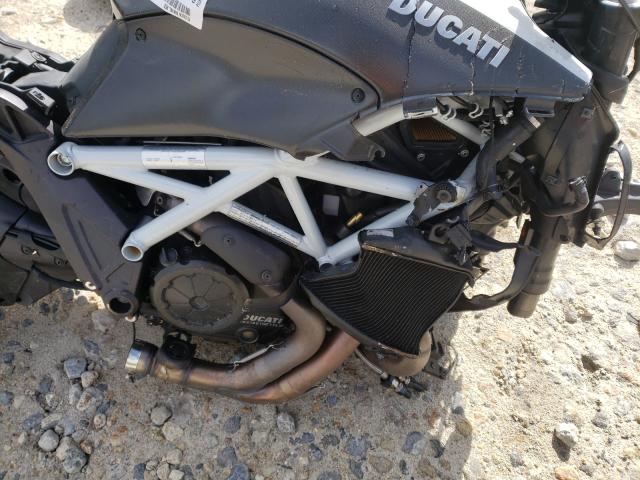 2015 DUCATI DIAVEL ZDM13BSW6FB020005