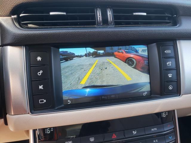 2017 JAGUAR XF PREMIUM SAJBD4BV3HCY40198