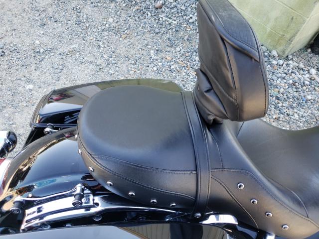 2019 HARLEY-DAVIDSON FLHR 1HD1FBC1XKB645960