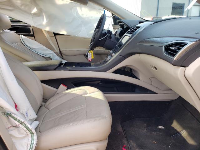 2017 LINCOLN MKZ RESERV 3LN6L5E93HR613260