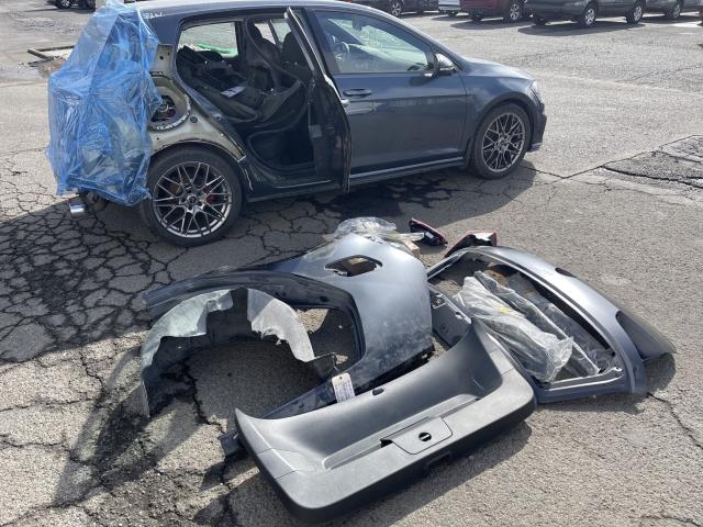 2018 VOLKSWAGEN GTI S 3VW547AU3JM268993