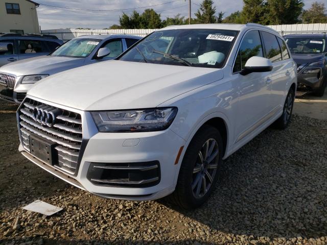 VIN WA1LHAF7XKD038468 2019 Audi Q7, Premium Plus no.2