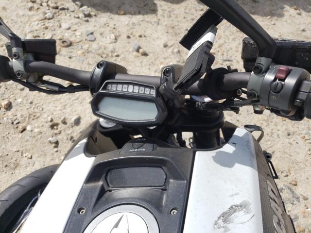 2015 DUCATI DIAVEL ZDM13BSW6FB020005