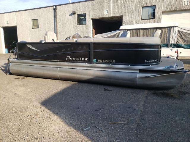 Salvage boats for sale at Ham Lake, MN auction: 2018 Premier Pontoon