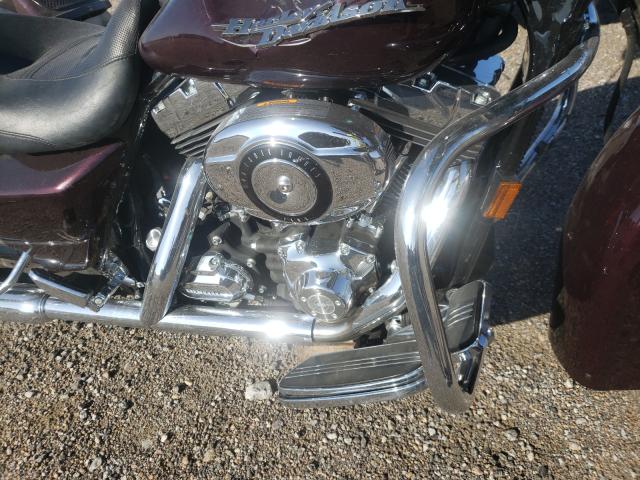 2007 HARLEY-DAVIDSON FLHX 1HD1KB4137Y686087