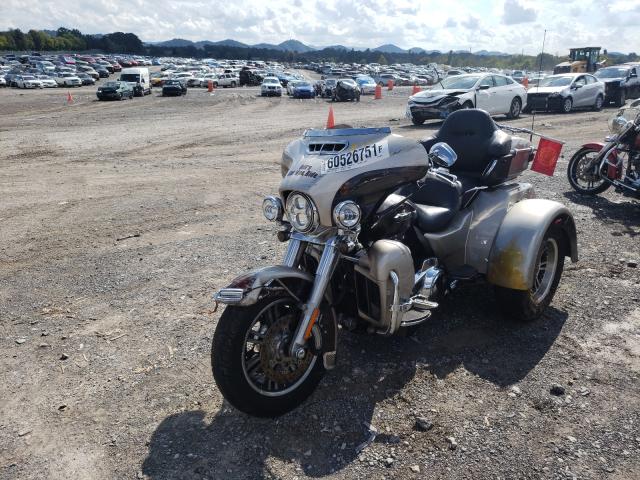 2018 HARLEY-DAVIDSON FLHTCUTG T 1HD1MAD14JB859646