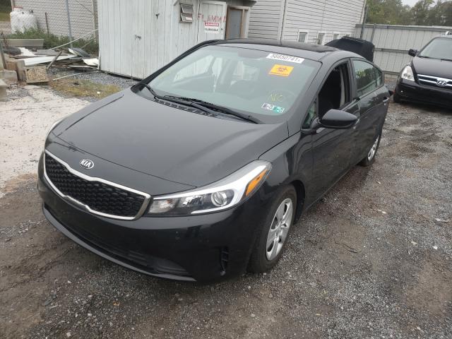 VIN 3KPFK4A71HE099910 2017 KIA Forte, LX no.2