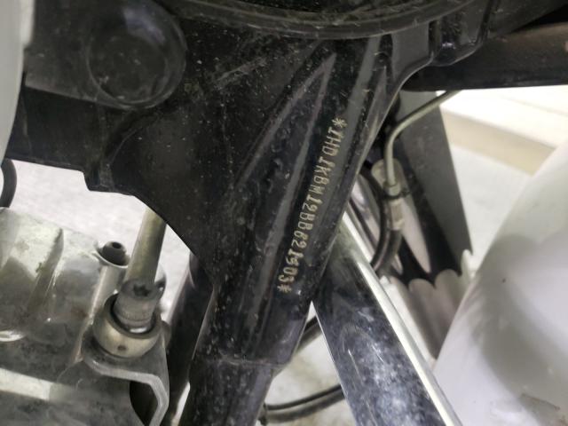2011 HARLEY-DAVIDSON FLHX 1HD1KBM12BB621503