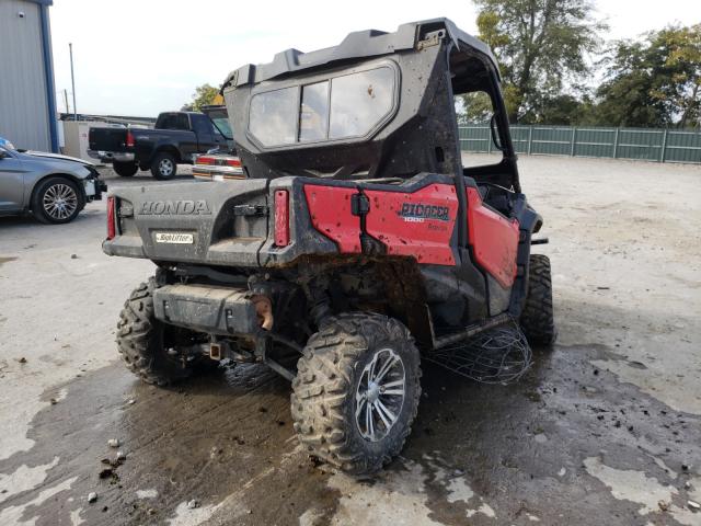 2016 HONDA SXS1000 M5 1HFVE042XG4001894