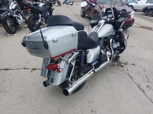 2011 HARLEY-DAVIDSON FLTRU 1HD1KGM15BB619239