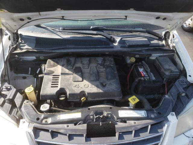 2010 CHRYSLER TOWN & COU 2A4RR5DX5AR328789
