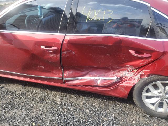 2017 VOLKSWAGEN PASSAT 1VWAT7A39HC052716