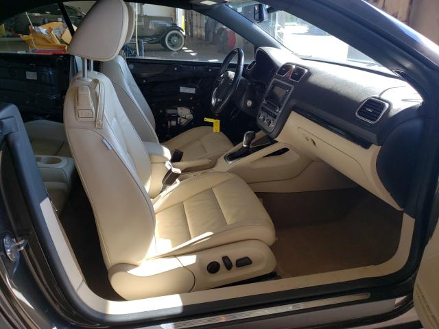 2013 VOLKSWAGEN EOS LUX WVWFW8AH3DV007657