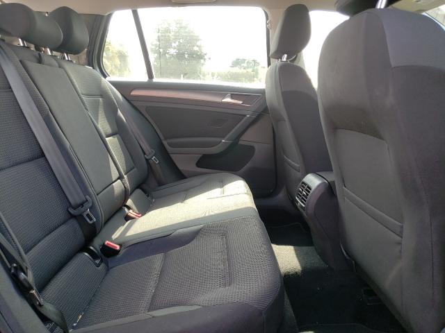 2019 VOLKSWAGEN E-GOLF SE WVWKR7AUXKW910067