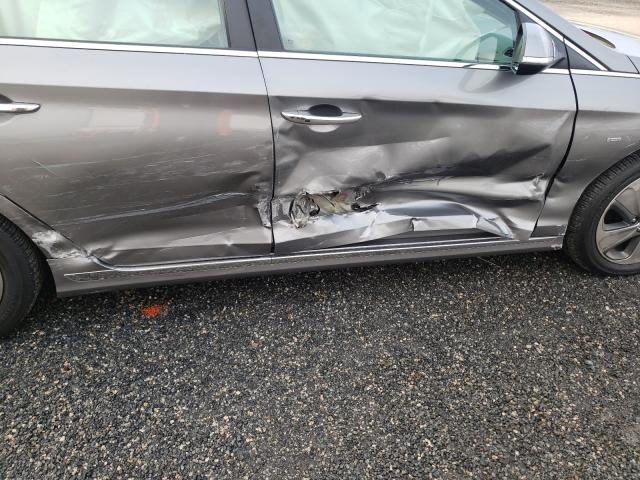2017 HYUNDAI SONATA PLU KMHE14L21HA066131