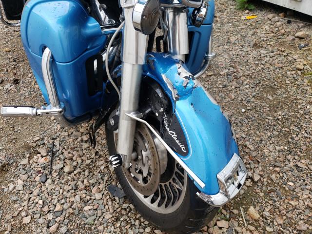 2011 HARLEY-DAVIDSON FLHTCU 1HD1FC417BB617926