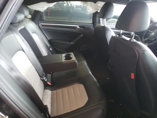 2018 VOLKSWAGEN PASSAT GT 1VWJM7A33JC050561