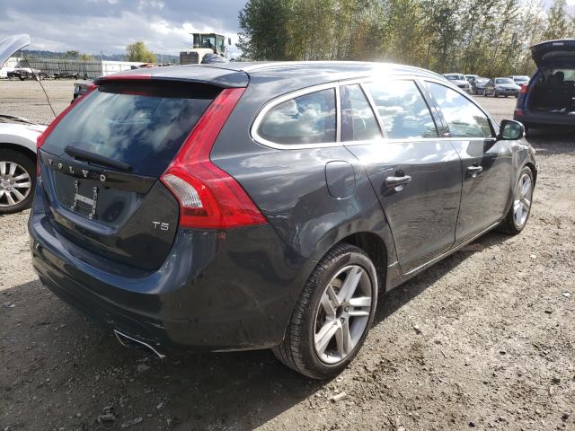 2015 VOLVO V60 PREMIE YV126MEC3F1187569