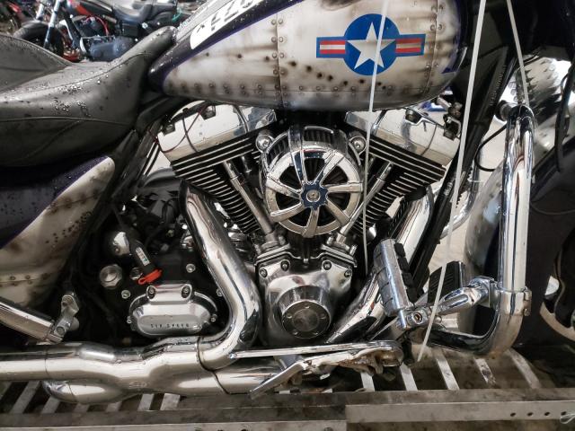 2009 HARLEY-DAVIDSON FLHX 1HD1KB4169Y687172