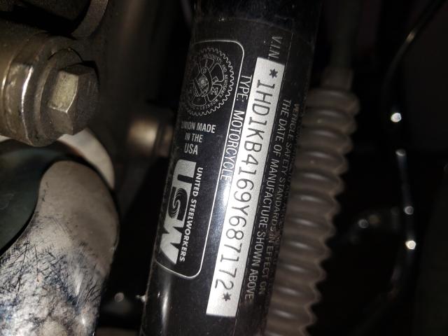 2009 HARLEY-DAVIDSON FLHX 1HD1KB4169Y687172