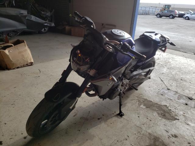 2020 BMW F 900 R WB10K1305LZ691051