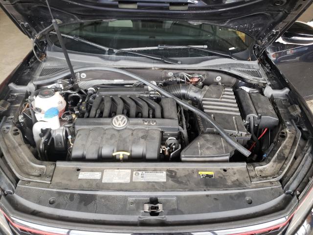 2018 VOLKSWAGEN PASSAT GT 1VWJM7A33JC050561