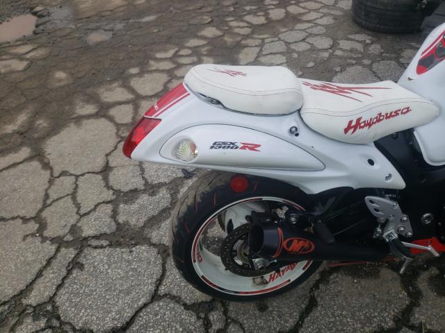 2018 SUZUKI GSX1300 RA JS1GX72B9J2101085