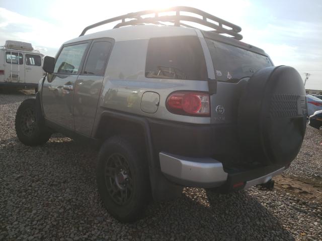 2011 TOYOTA FJ CRUISER JTEBU4BF7BK107037