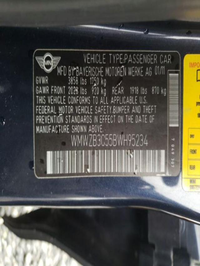 2011 MINI COOPER COU WMWZB3C55BWH95234