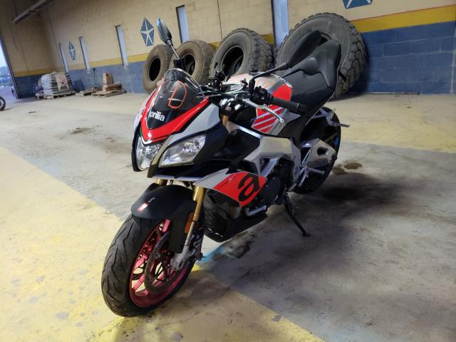 2018 APRILIA TUONO ZD4KGU009JS000875