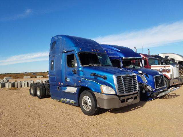 Salvage cars for sale from Copart Colorado Springs, CO: 2014 Freightliner Cascadia 1
