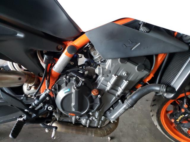 2021 KTM 890 DUKE R VBKTU9401MM805809