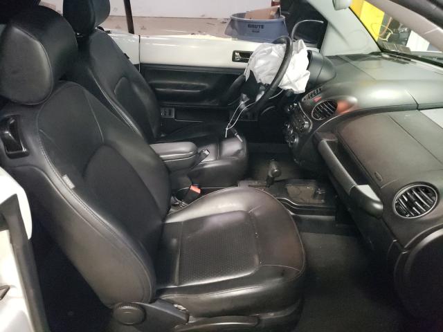 2010 VOLKSWAGEN NEW BEETLE 3VWRG3AL6AM002473
