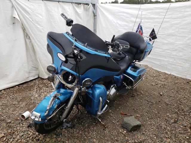 2011 HARLEY-DAVIDSON FLHTCU 1HD1FC417BB617926