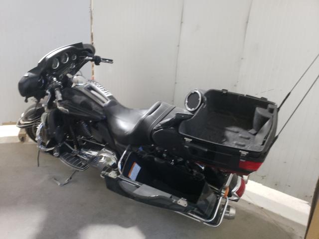 2010 HARLEY-DAVIDSON FLHTCU 1HD1FC412AB627827