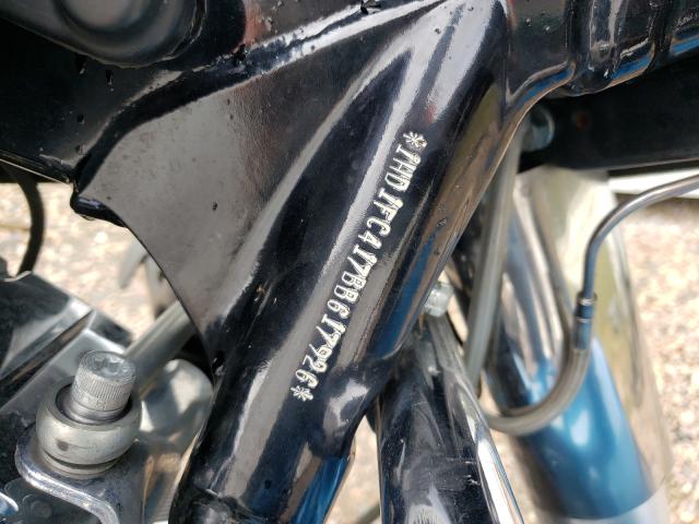 2011 HARLEY-DAVIDSON FLHTCU 1HD1FC417BB617926