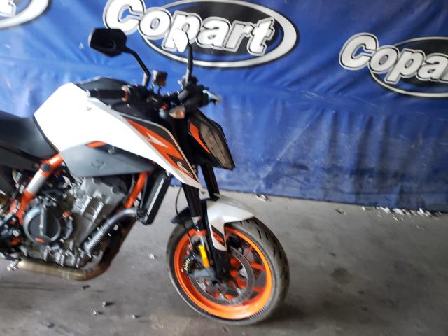 2021 KTM 890 DUKE R VBKTU9401MM805809