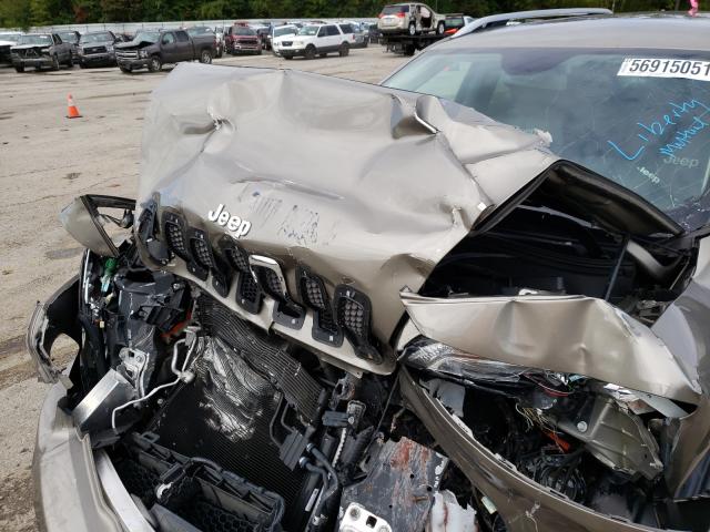 2017 JEEP CHEROKEE 1C4PJLCB4HW560140