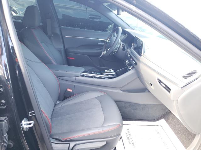  HYUNDAI SONATA 2021 Чорний