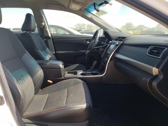2017 TOYOTA CAMRY 4D 2 4T1BF1FK1HU688337