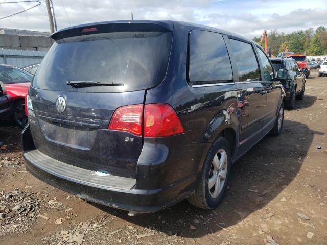 2010 VOLKSWAGEN ROUTAN SE 2V4RW3D16AR242380
