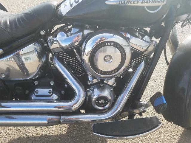 2020 HARLEY-DAVIDSON FLHC 1HD1YAJ11LB034093