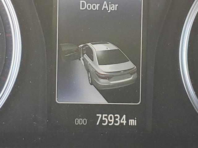 2017 TOYOTA CAMRY 4D 2 4T1BF1FK1HU688337