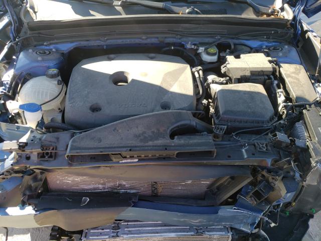 2019 VOLVO XC40 T5 R- YV4162UMXK2124941