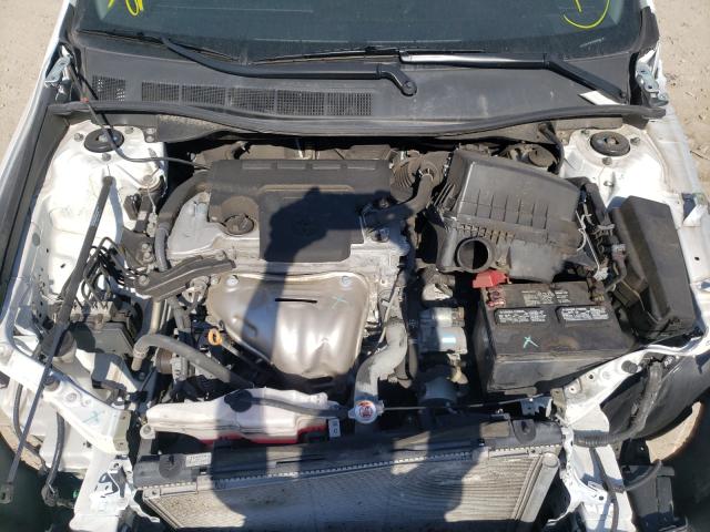 2017 TOYOTA CAMRY 4D 2 4T1BF1FK1HU688337