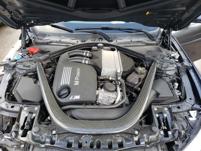 2017 BMW M4 WBS3R9C30HA014007